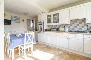 Kitchen/Diner- click for photo gallery